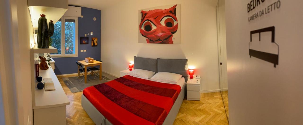 Tra Le Torri B&B - Ampia Stanza Privata In Appartamento Con Bagno Privato Accessibile Da Corridoio Bologna Eksteriør bilde